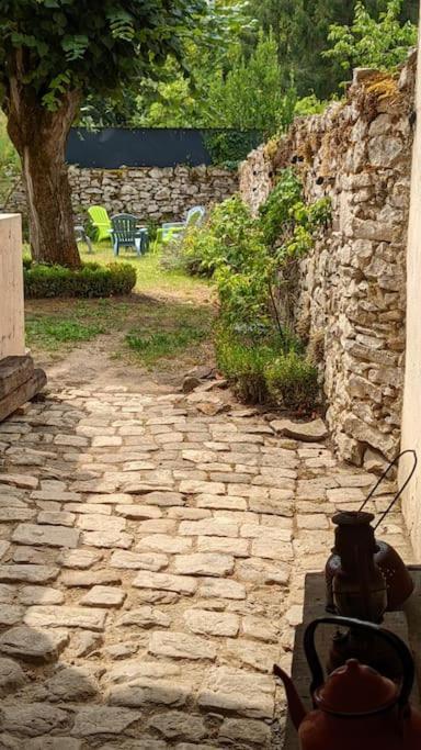 Logis Des Fees, Spa, Piscine Et Jardin Bauge-en-Anjou Bagian luar foto